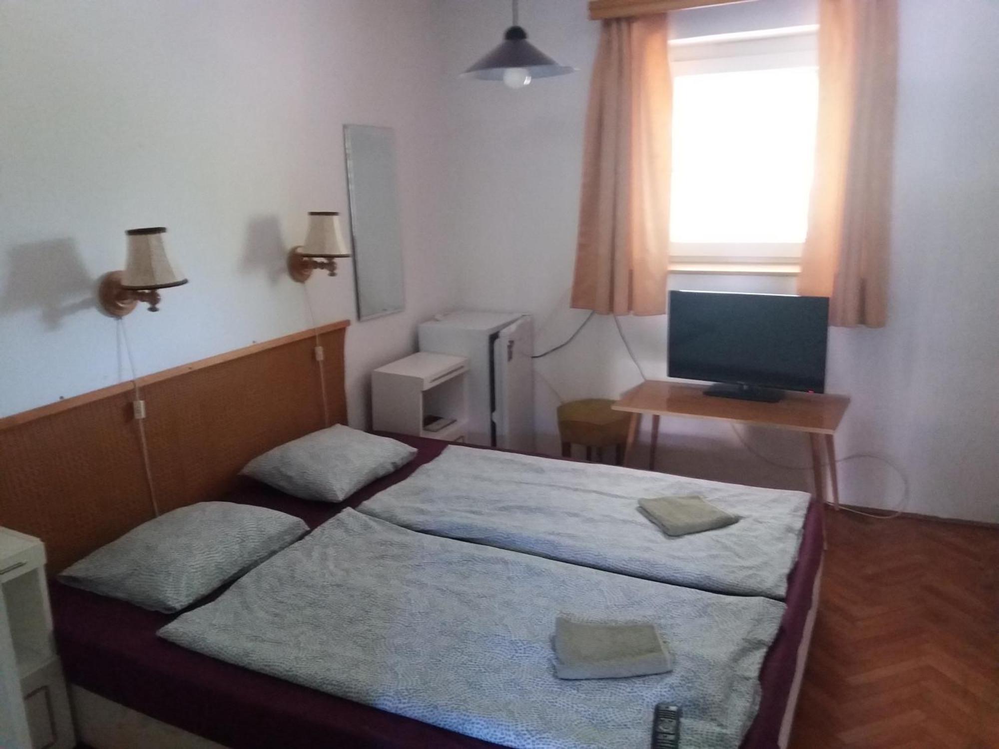 Badacsonyi Lugas Apartmanok Бадачоньтомай Экстерьер фото