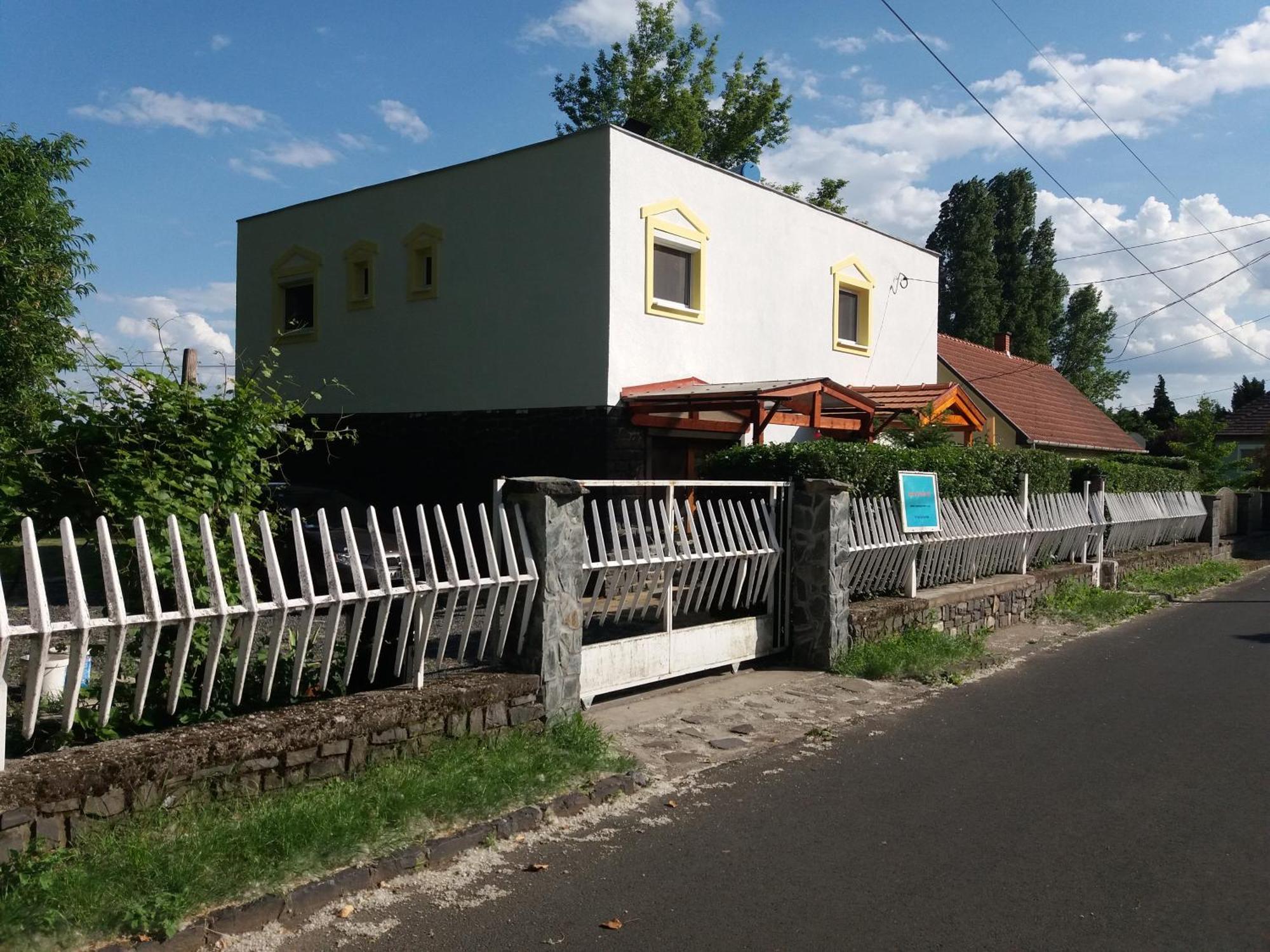 Badacsonyi Lugas Apartmanok Бадачоньтомай Экстерьер фото